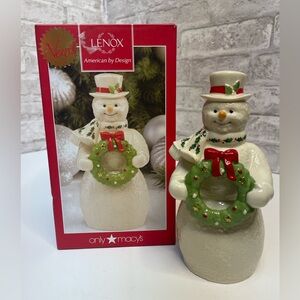 Lenox Snowman Figurine Macy’s Exclusive Holding Wreath Christmas Porcelain NWT